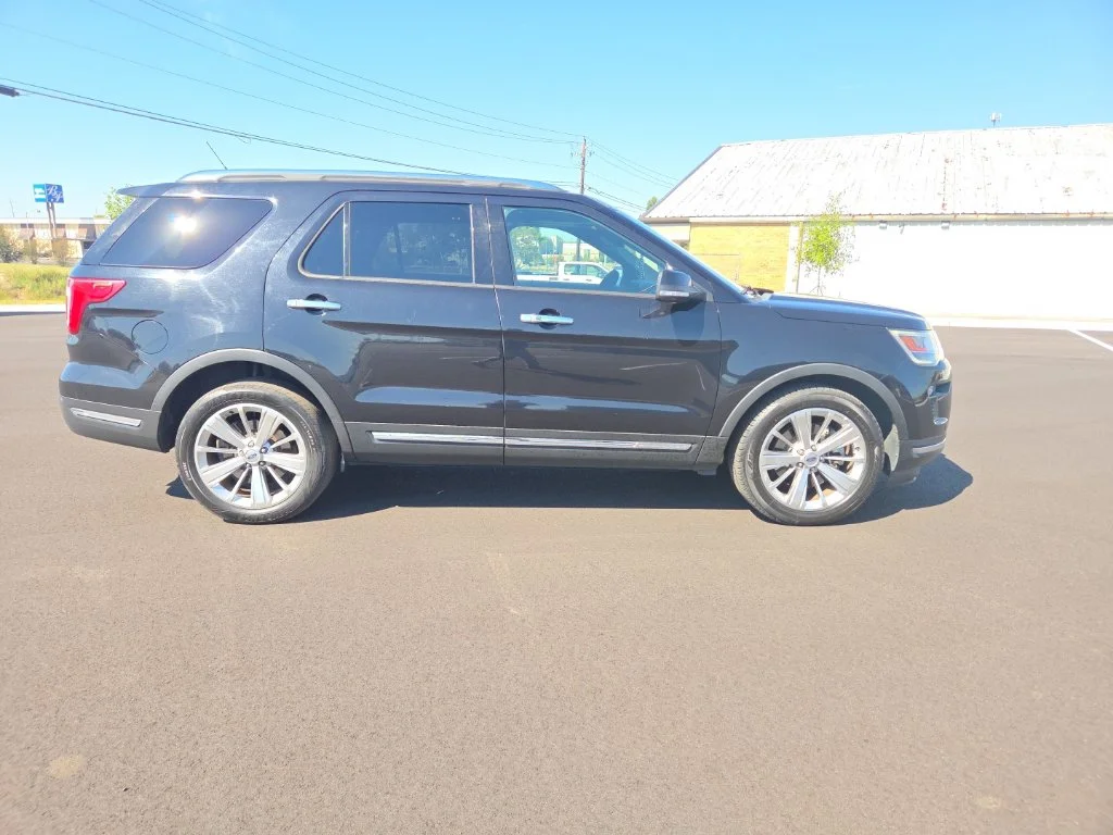 Used 2019 Black Ford Limited image 17