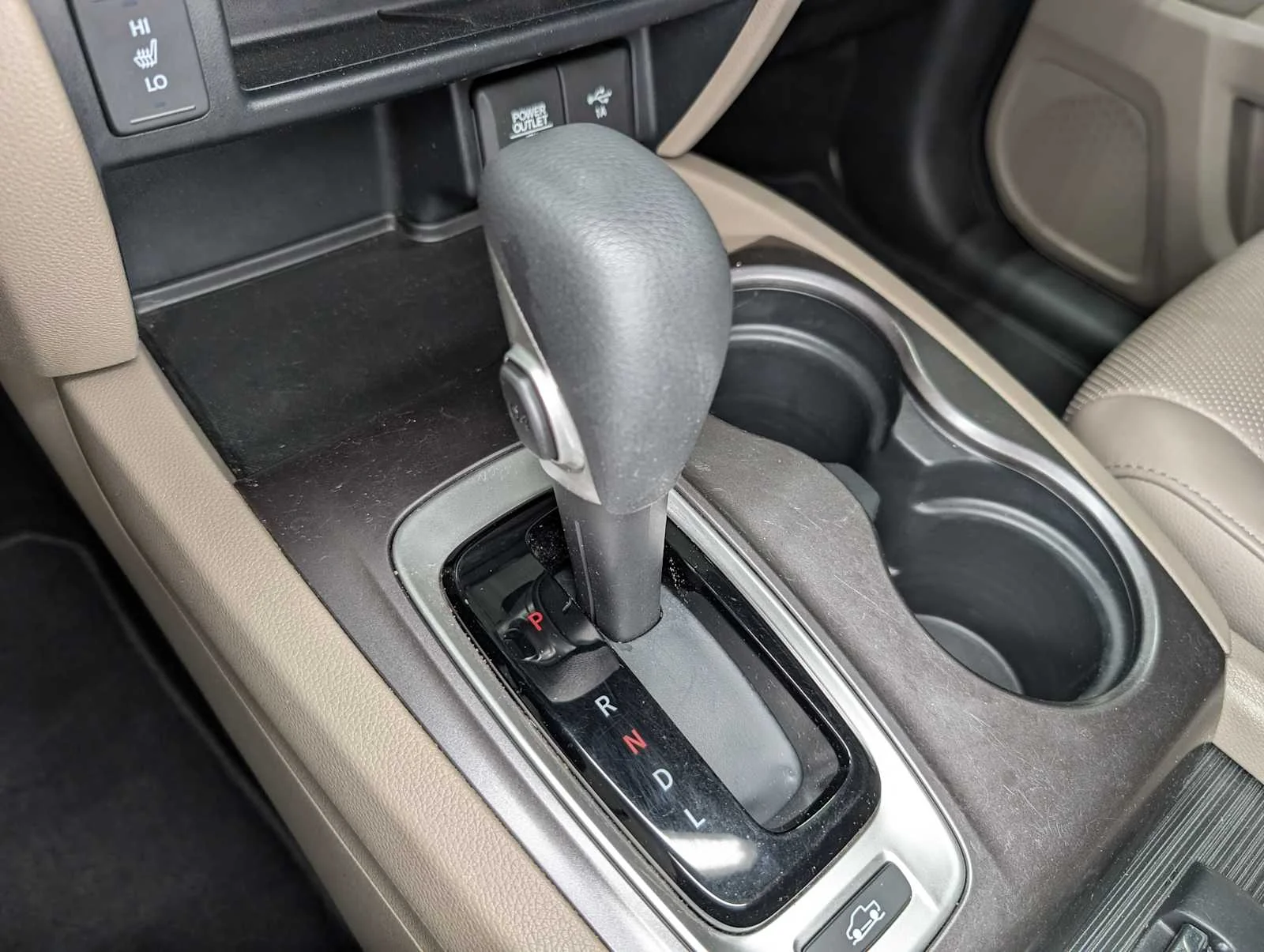 Used 2019 Platinum White Pearl Honda RTL image 27
