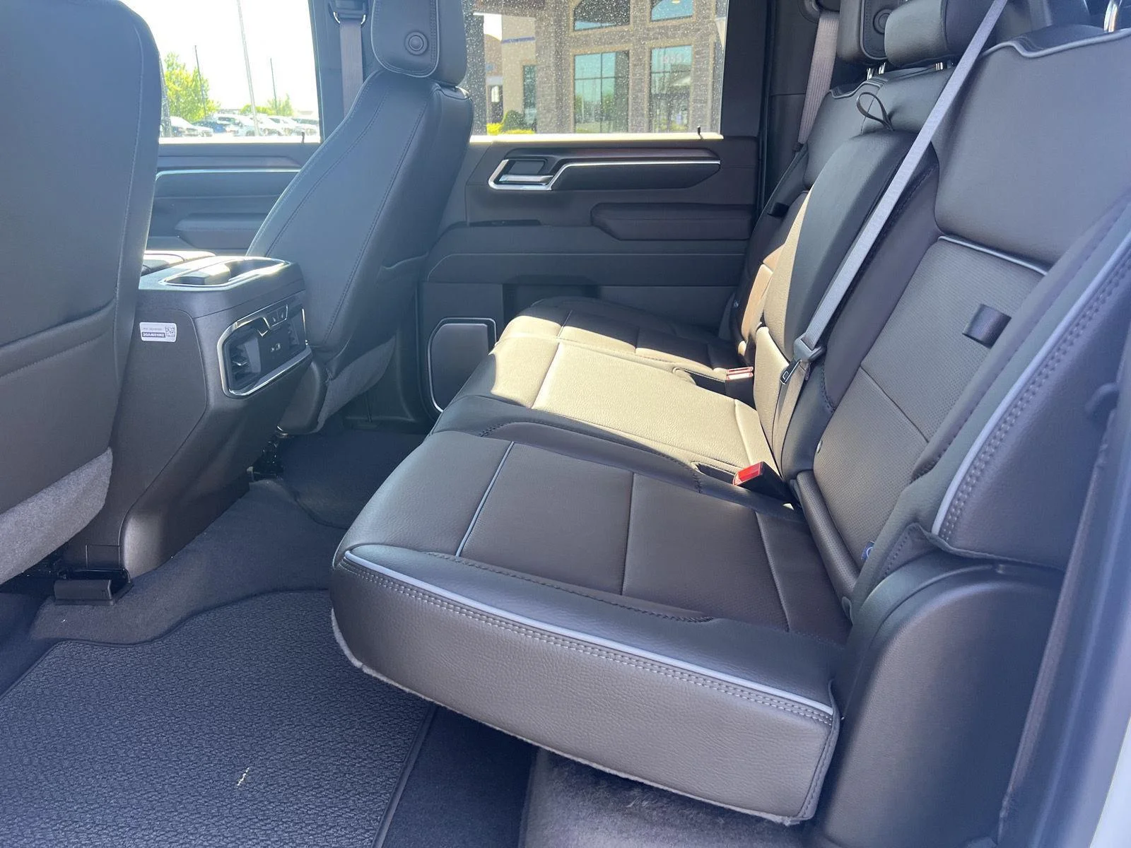 2026 GMC Sierra 3500HD Denali - Photo 32