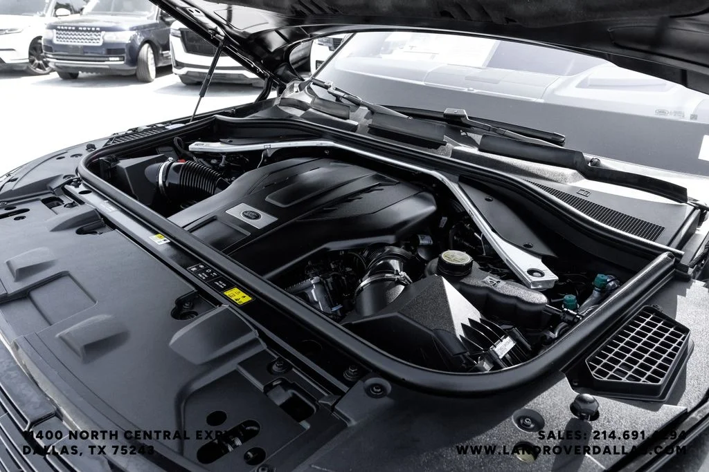 Used 2023 Black Land Rover Autobiography image 57