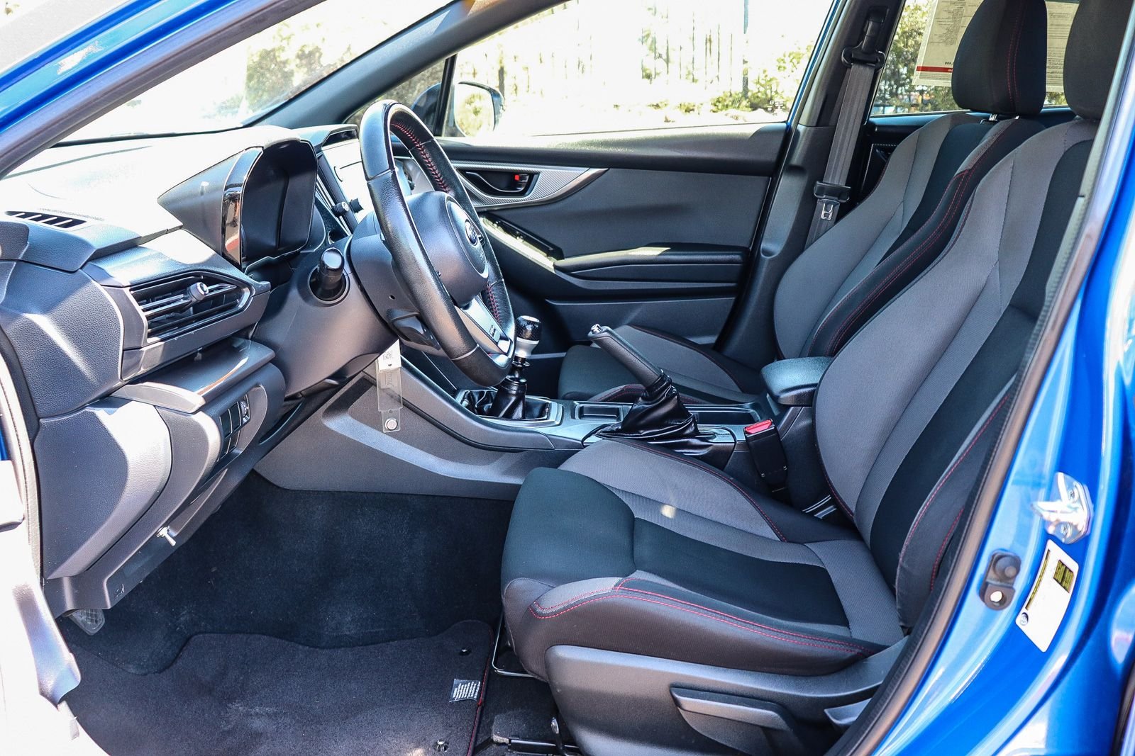 Used 2022 Blue Pearl Subaru Base image 22
