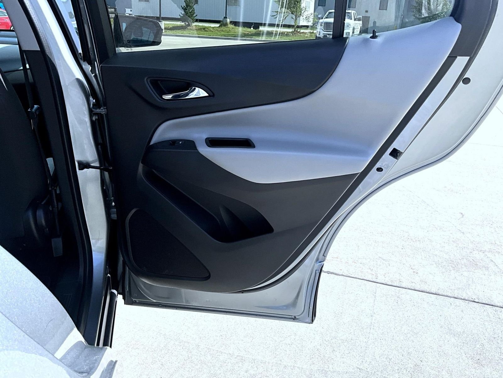 2023 Chevrolet Equinox LT - Photo 20