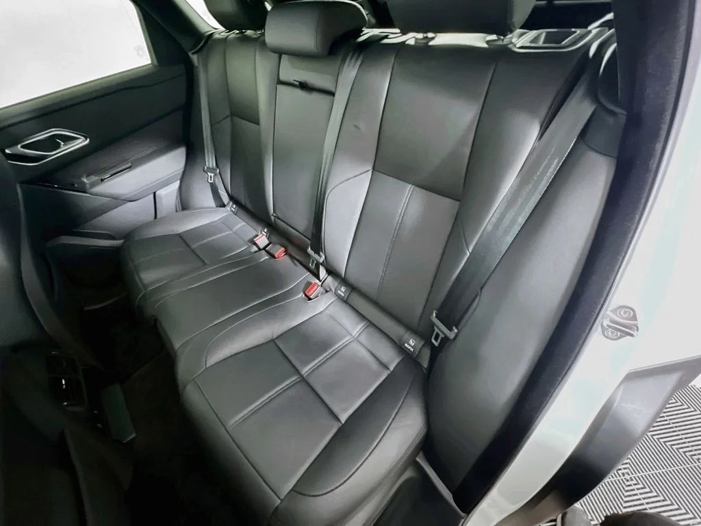 Certified Used 2026 Fuji White Land Rover S image 26