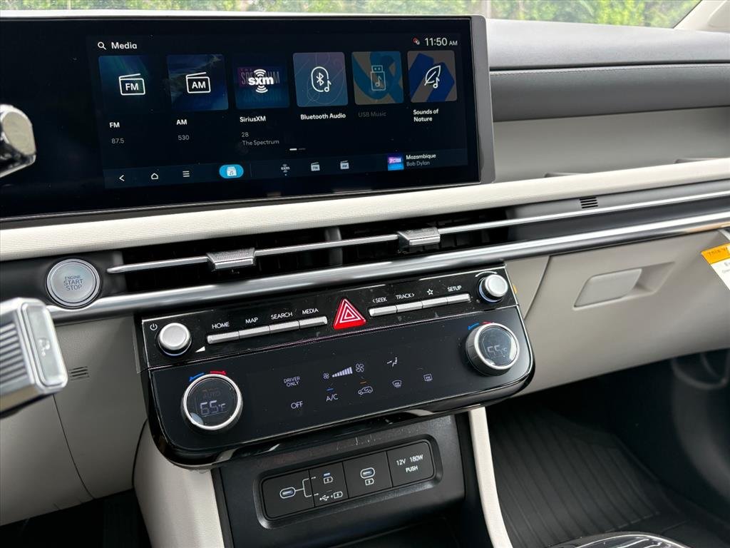 New 2026 Ash Black Tcm Hyundai Blue SE image 6