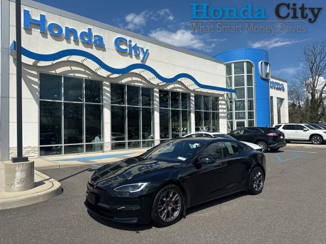 2024 Tesla Model S Plaid's photo