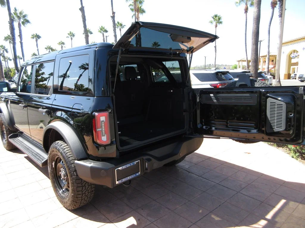 New 2026 Shadow Black Ford Outer Banks image 26