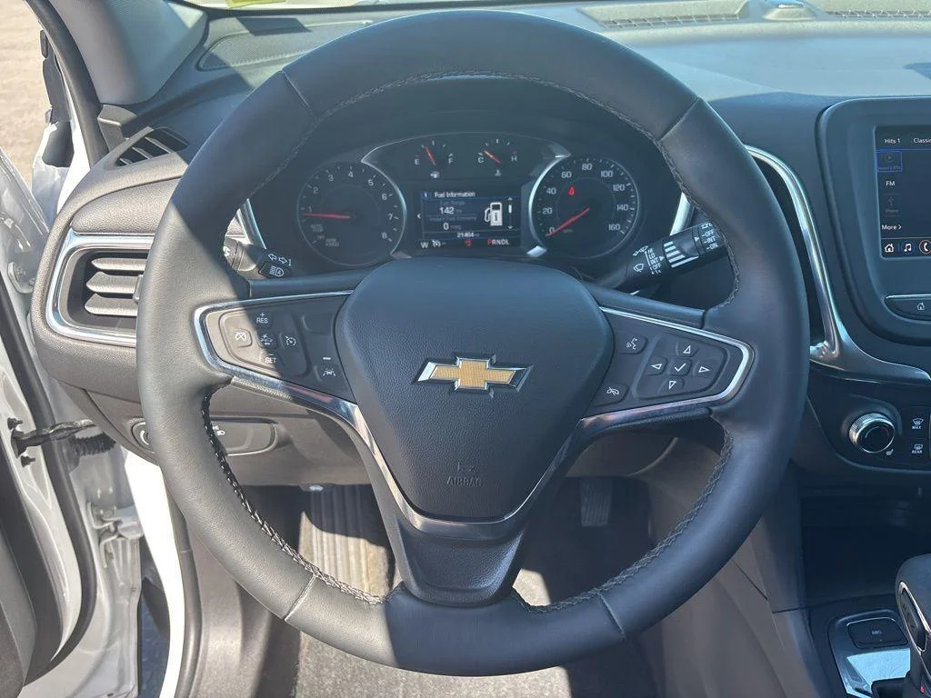 Used 2024 Summit White Chevrolet LT image 20