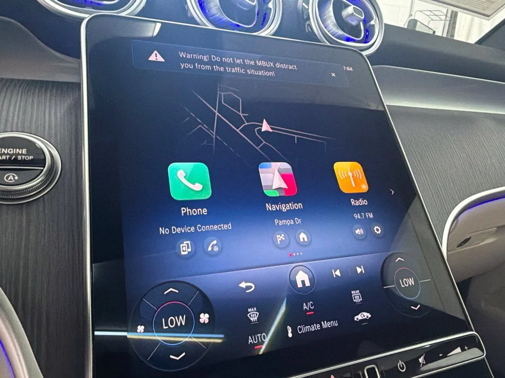New 2027 White Mercedes-Benz GLC 300 image 15