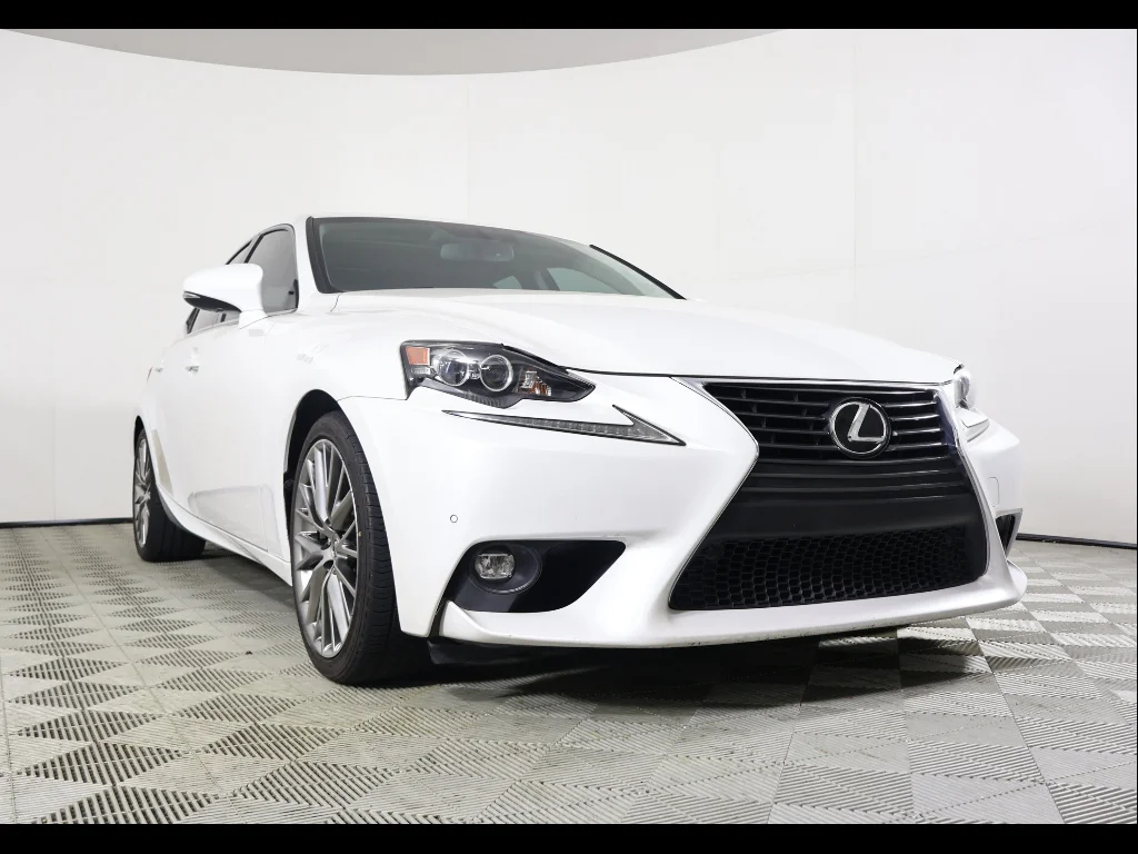 2015 Lexus IS 350 250's photo