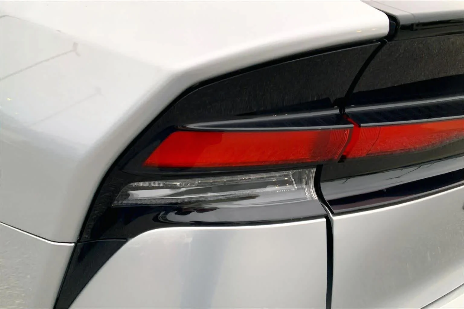 Used 2023 Cutting Edge Toyota XLE image 26