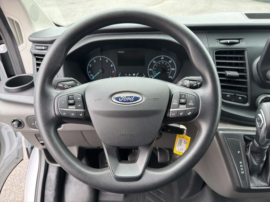 2025 Ford Transit Van Base - Photo 11