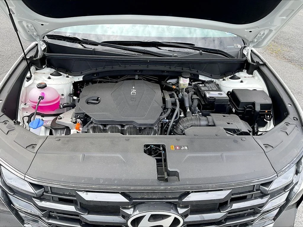 New 2026 White Hyundai SEL image 11