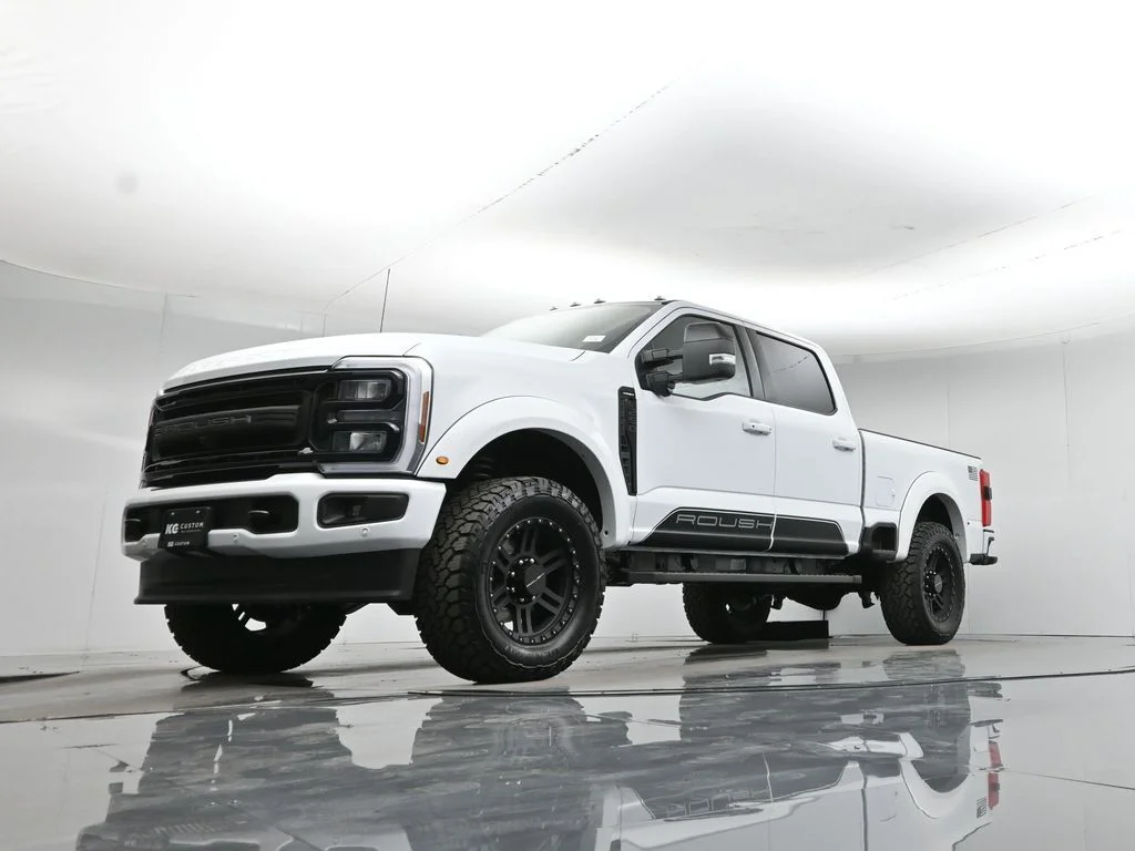 New 2026 Oxford White Ford Lariat image 47