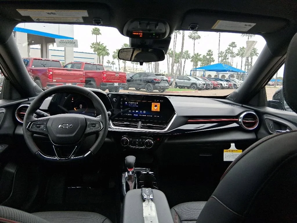 2026 Chevrolet Trax RS - Photo 11