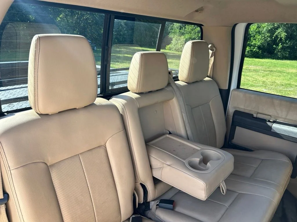 Used 2014 Oxford White Ford Lariat image 44
