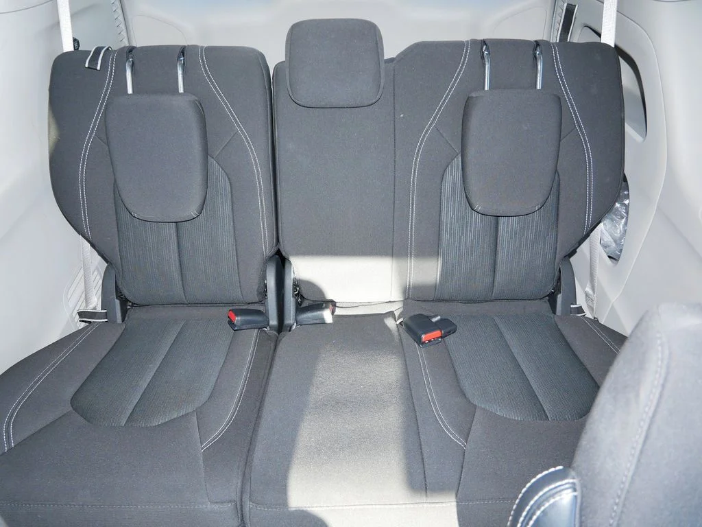 Used 2024 Silver Chrysler LX image 14