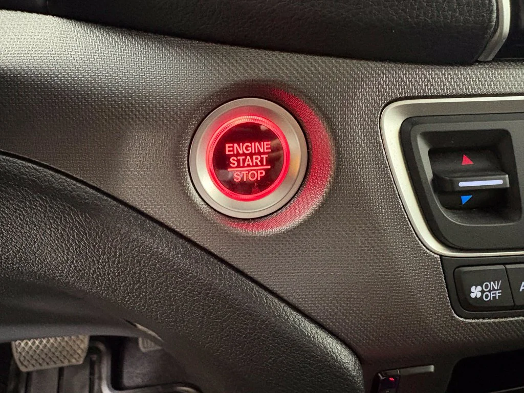 Used 2025 Gray Honda RTL image 27