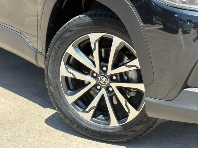 Certified Used 2025 JET BLACK Toyota XLE image 34