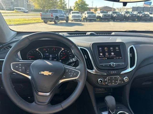 Used 2024 Red Chevrolet LT image 30
