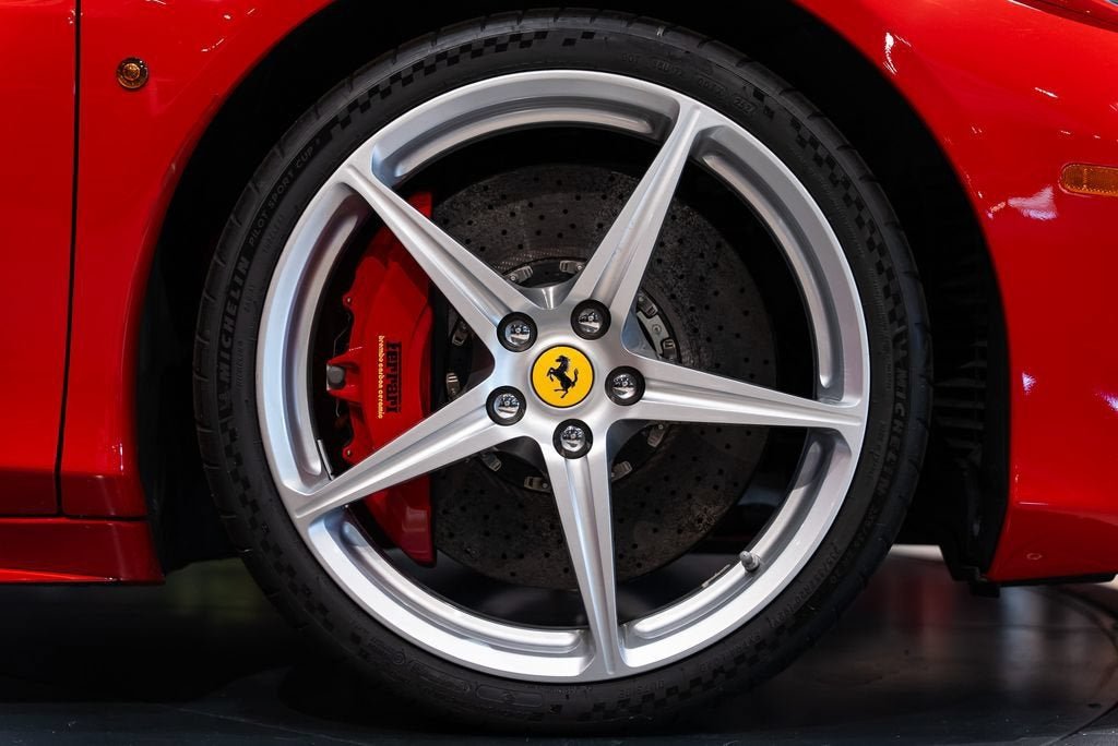 Used 2010 Rosso Corsa Ferrari Base image 16