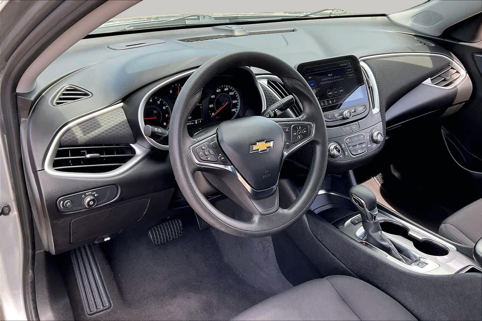 Used 2024 Sterling Gray Metallic Chevrolet LT image 16