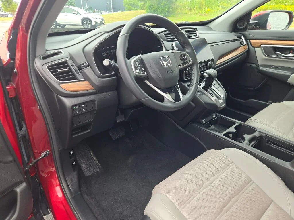 Used 2021 Radiant Red Honda EX-L image 21