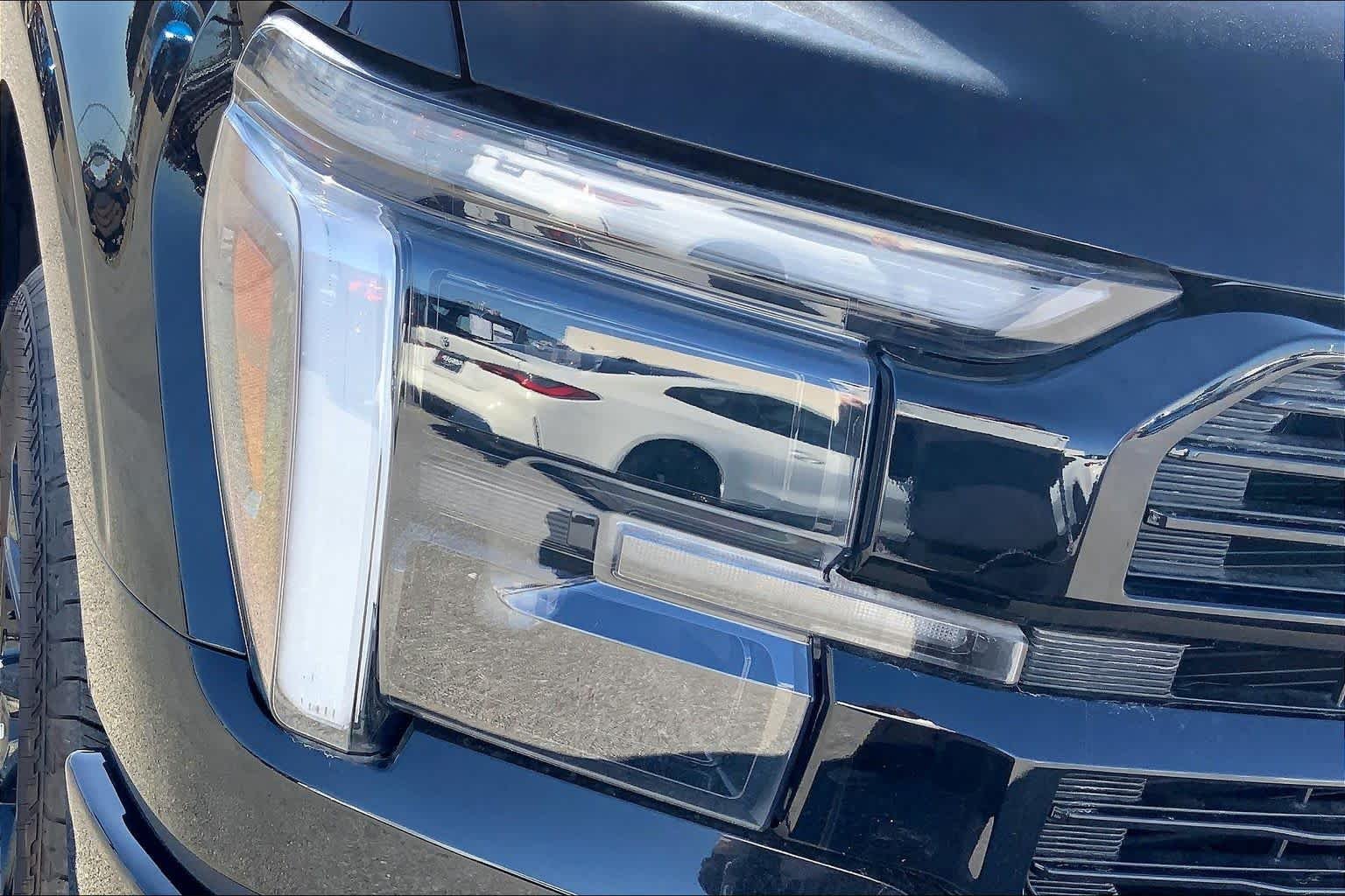 2025 Ford F-150 Platinum - Photo 13