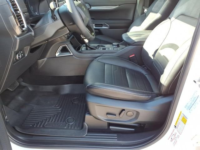 Used 2025 White Ford Lariat image 16