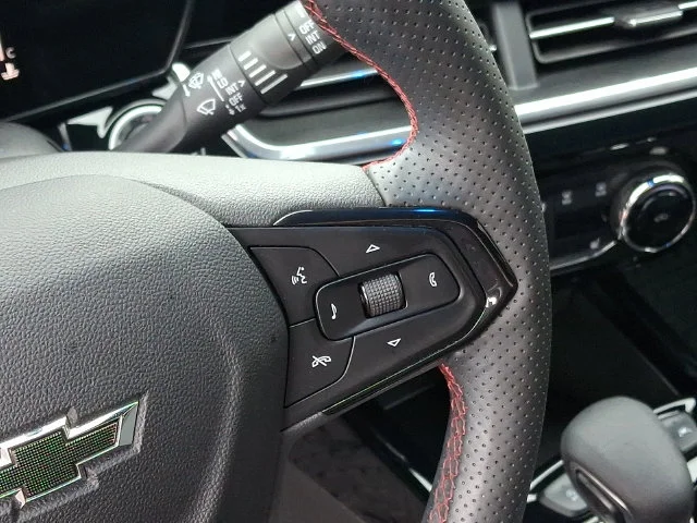 Used 2025 Blue Chevrolet 2RS image 21