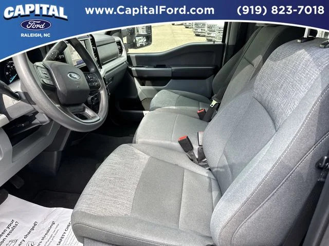 Used 2025 White Ford XLT image 19