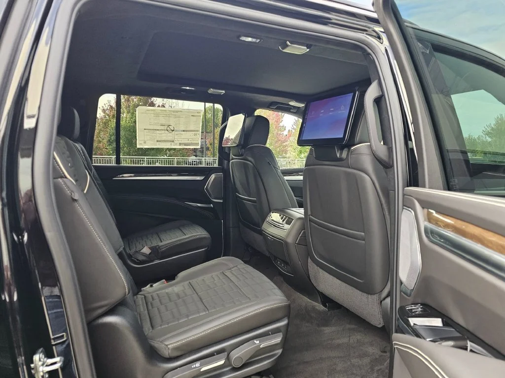 2026 Cadillac Escalade ESV Platinum Sport - Photo 15