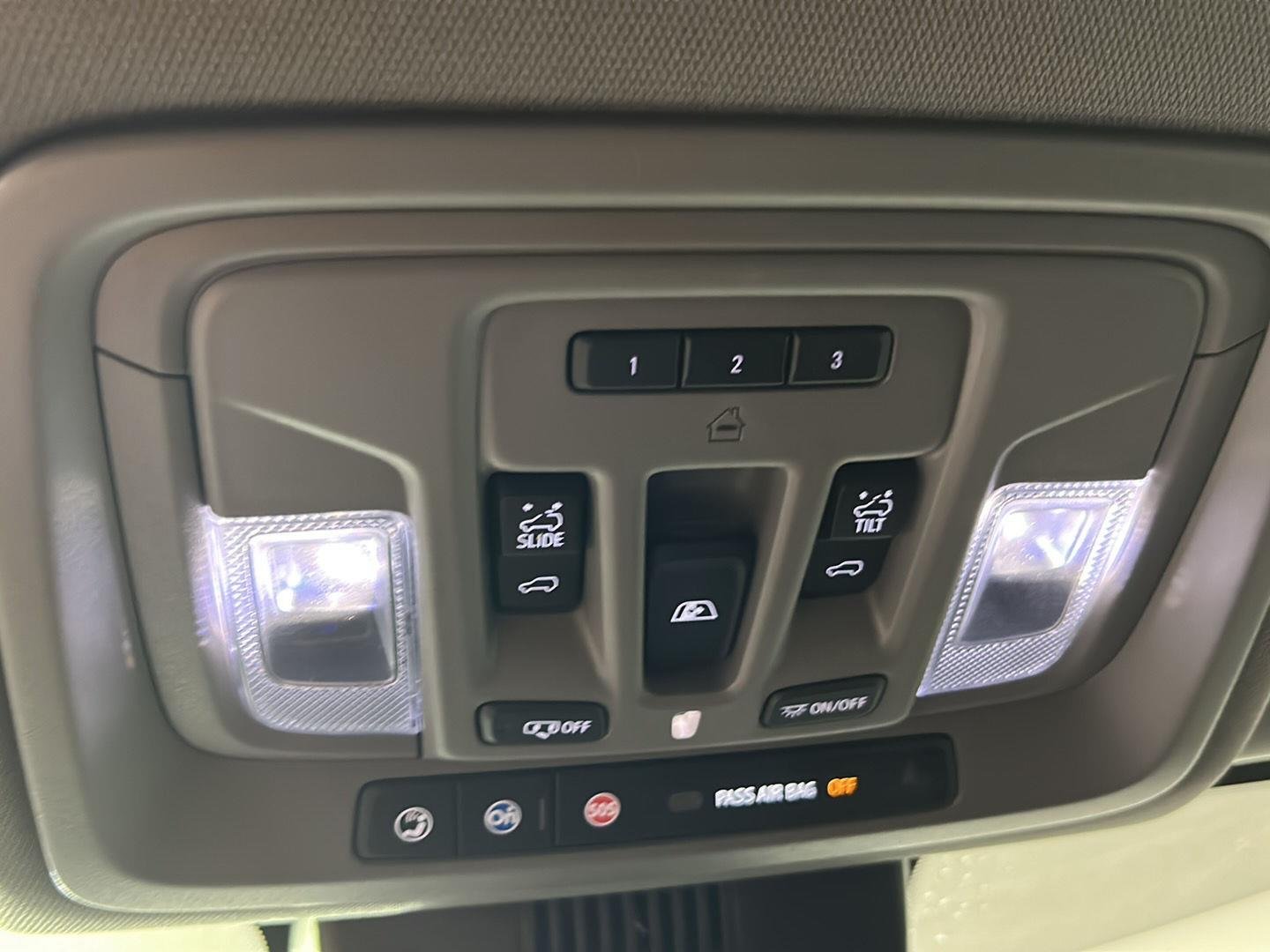 Used 2024 Sterling Metallic GMC Denali image 33