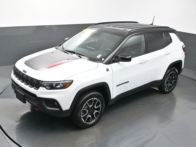 2025 Jeep Compass Trailhawk - Photo 44