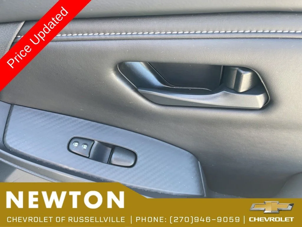 Certified Used 2025 Gun Metallic Nissan S image 26
