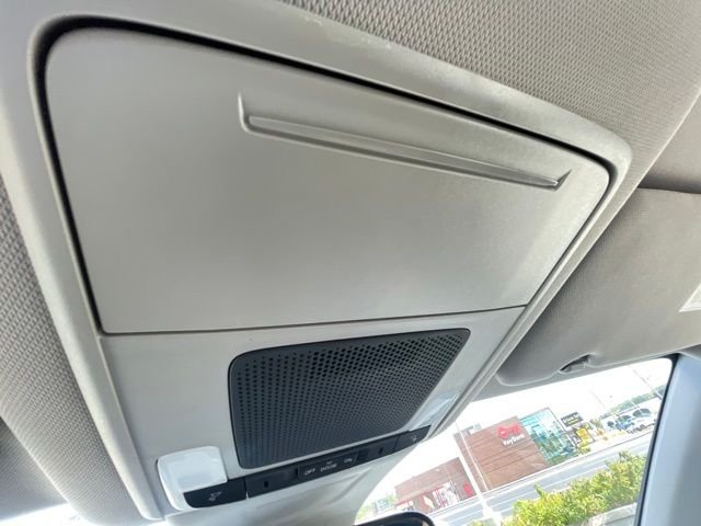 Used 2024 Blue Metallic Honda LX image 21