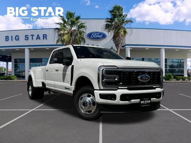 2026 Ford Super Duty F-350 DRW Platinum