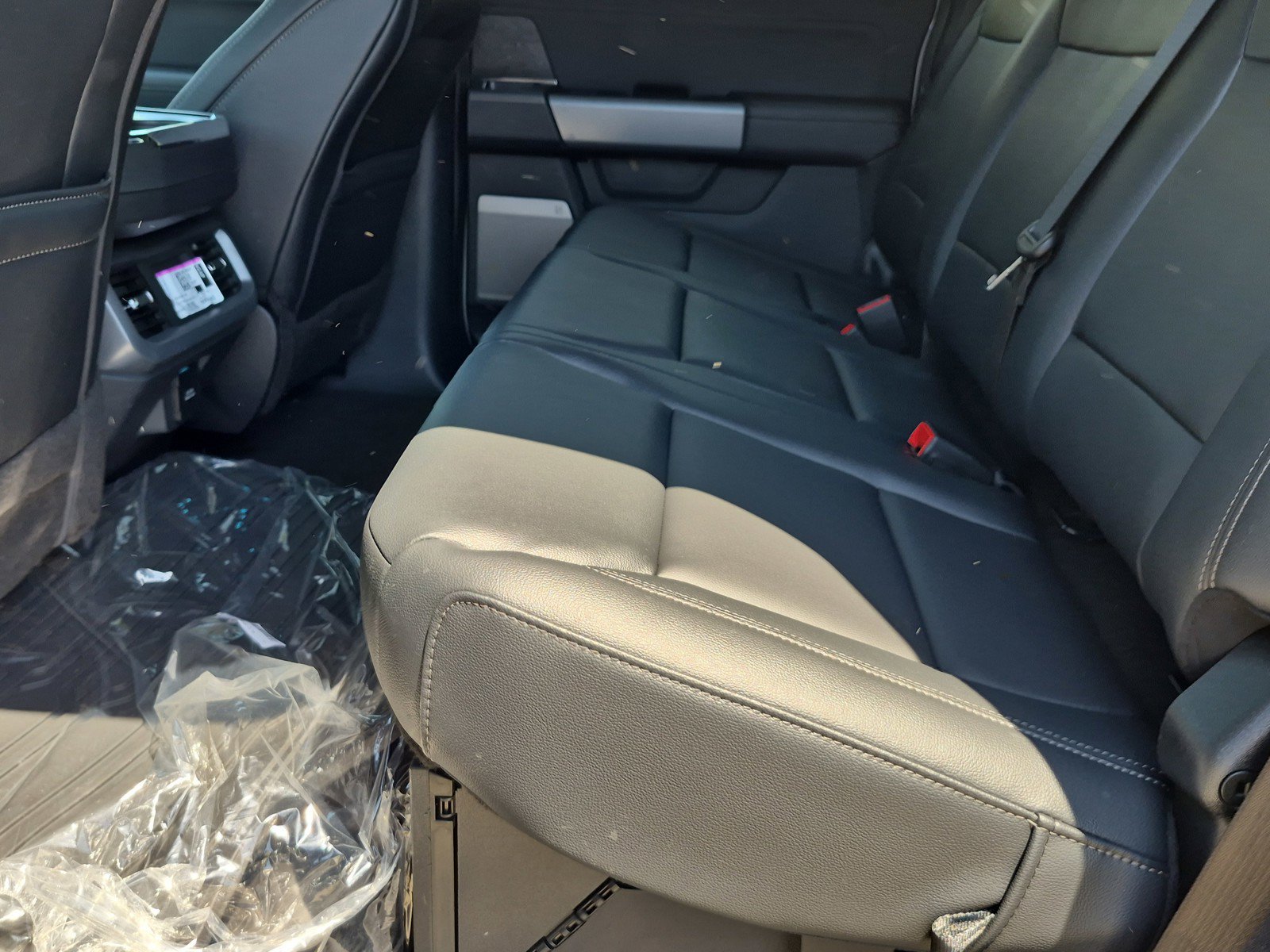 New 2026 Avalanche Ford XLT image 17