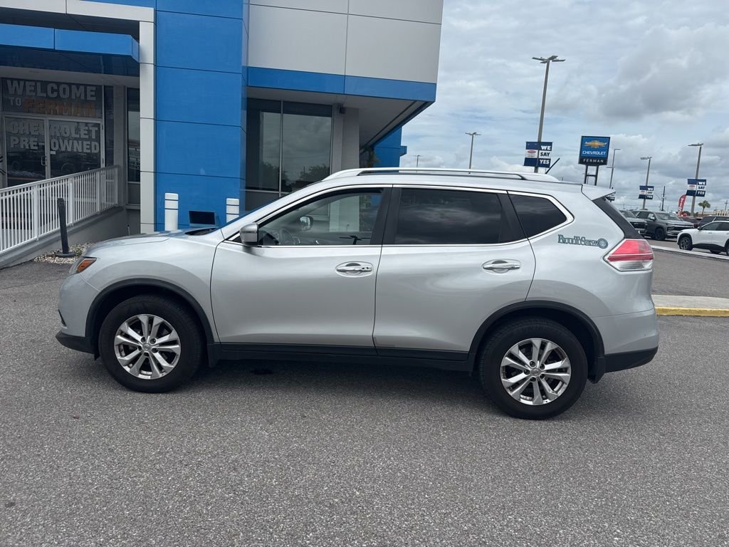 2016 Nissan Rogue SV AWD's photo