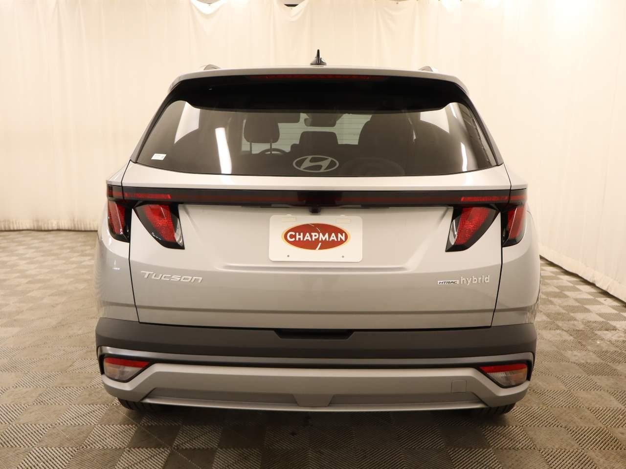 New 2026 Shimmering Silver Metallic Hyundai SEL AWD image 5