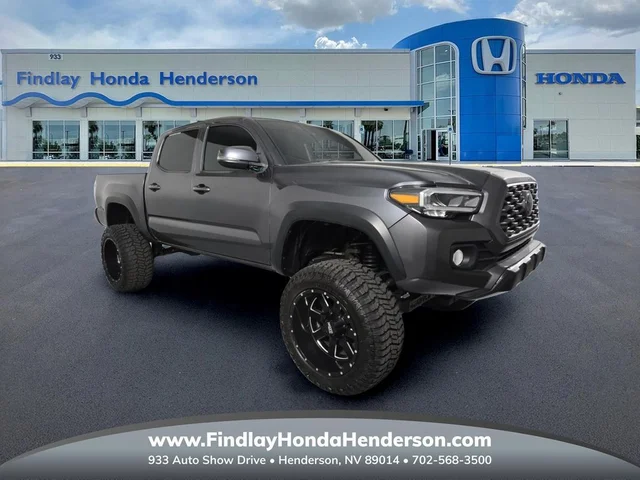 2022 Toyota Tacoma TRD Off-Road