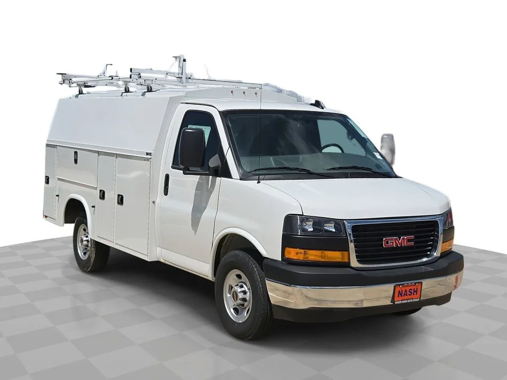 2025 GMC Savana 3500 139" WB's photo