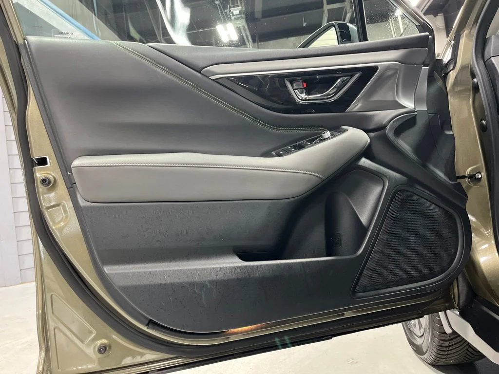 Used 2020 Green Metallic Subaru Onyx Edition XT image 10