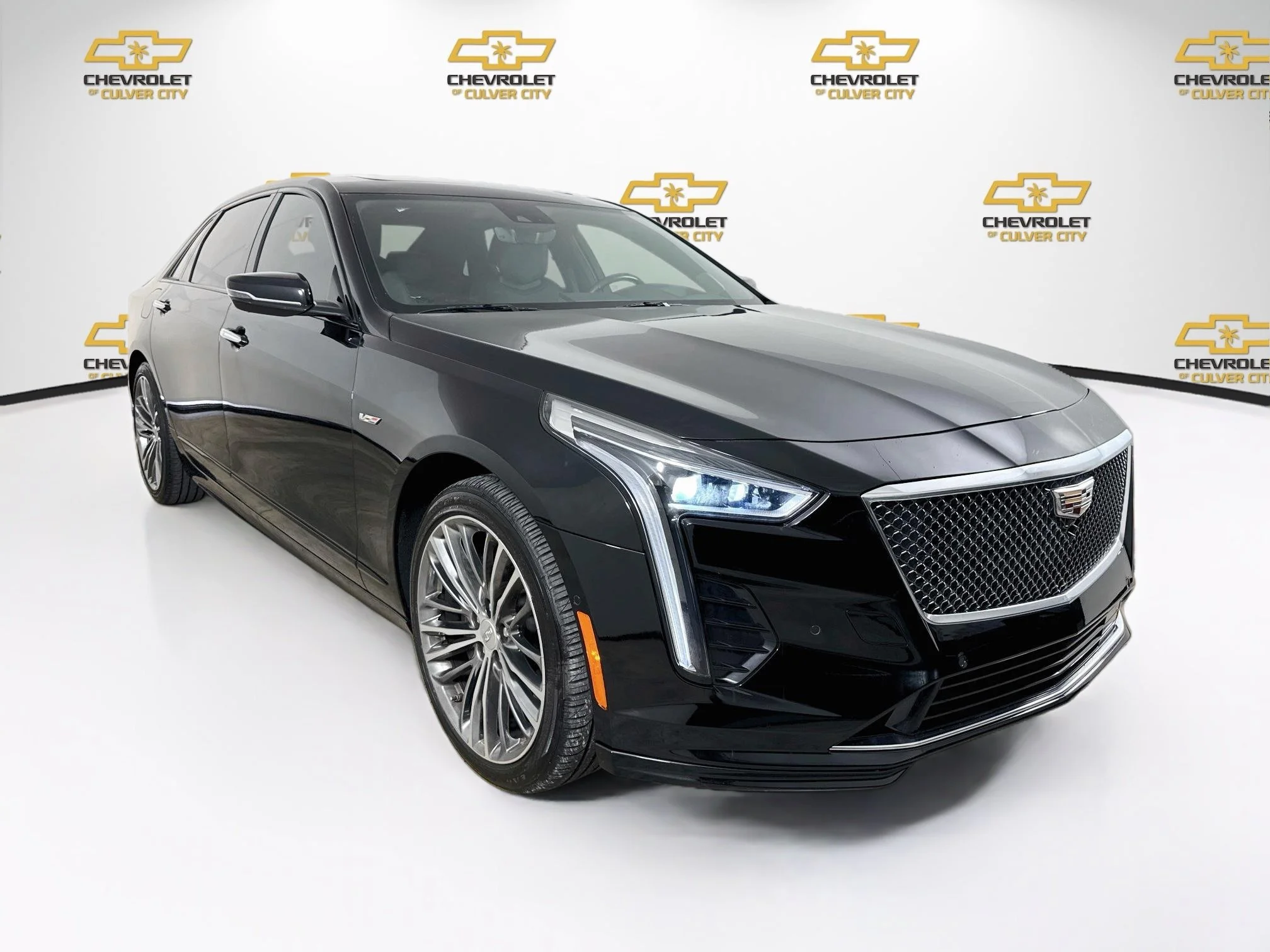 Used 2020 BLACK RAVEN Cadillac 4dr Sdn image 1