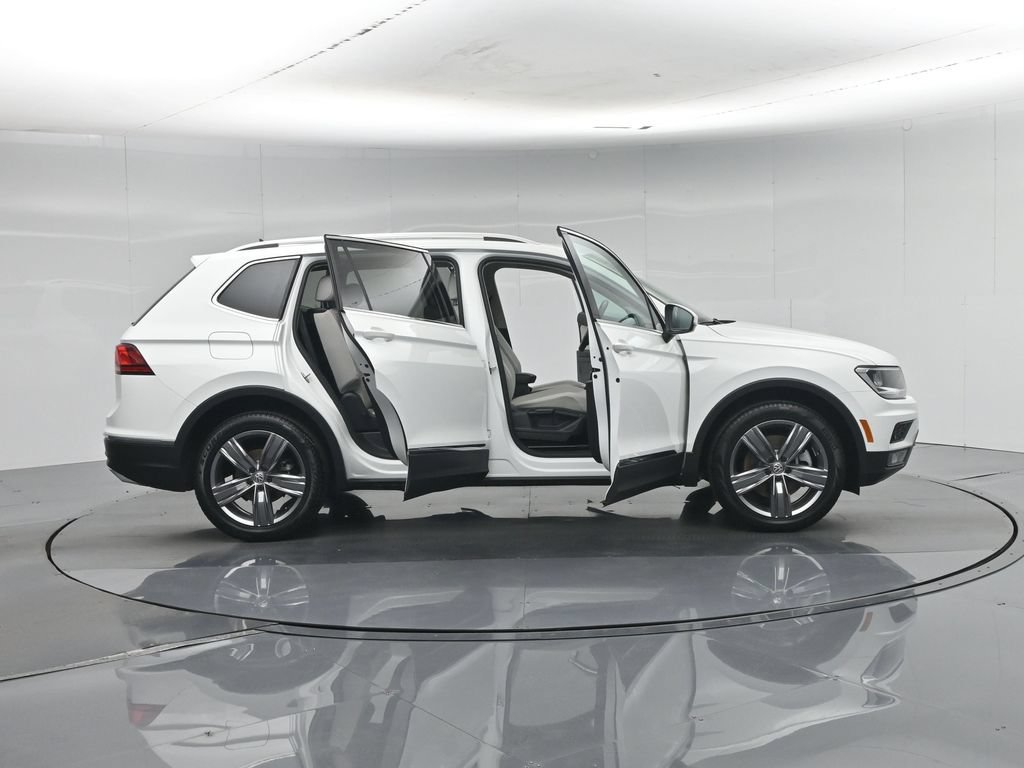 Used 2021 White Volkswagen 2.0T SEL image 5