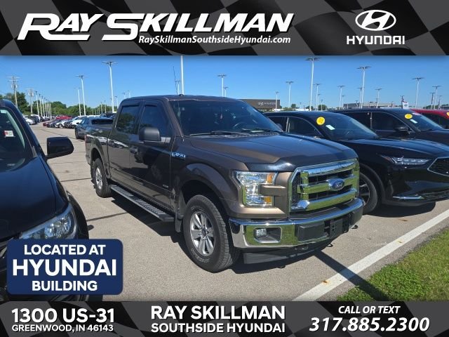Used 2017 Beige Ford XLT image 1