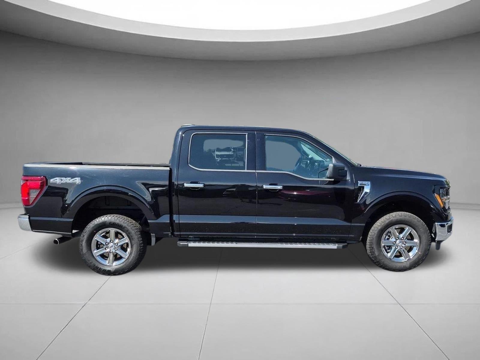 Used 2025  Ford XLT image 6