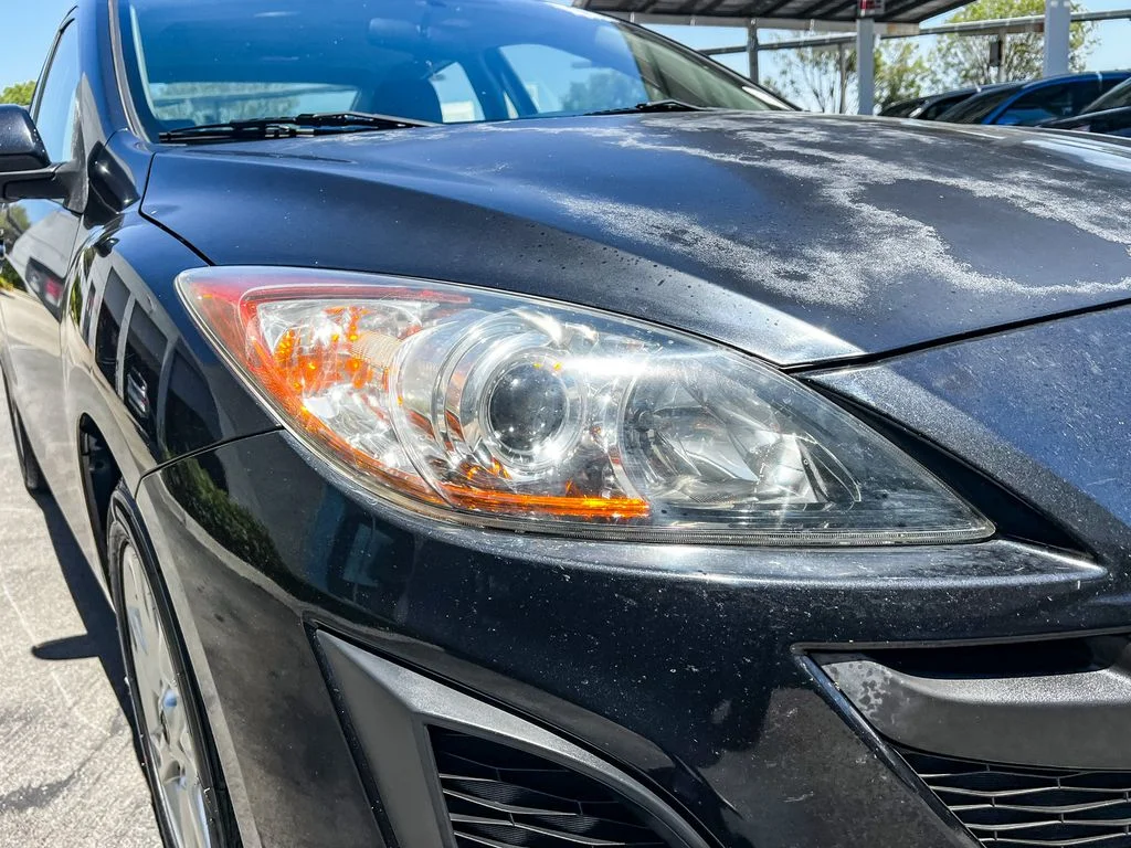 Used 2011 Black Mazda i Touring image 7