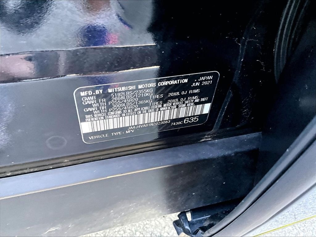 Used 2022 Black Mitsubishi SEL image 37