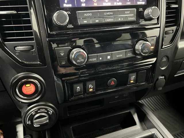2021 Nissan Titan PRO-4X - Photo 18