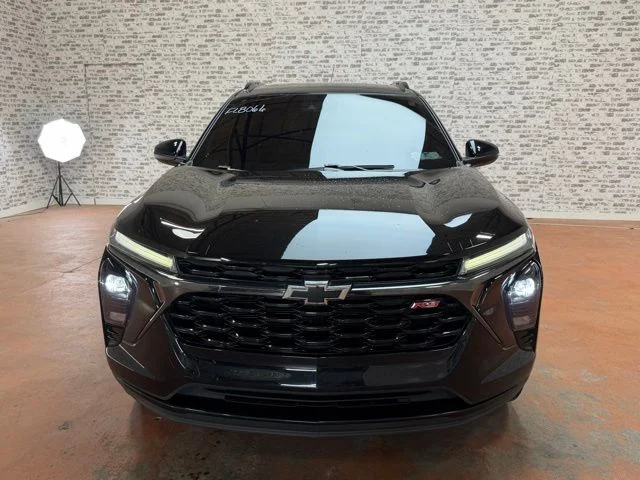 Used 2024 Black Chevrolet 2RS image 2